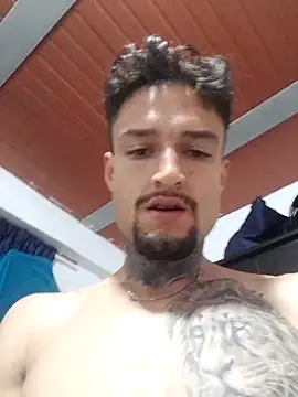 Snapshot of jean--98 chatting on October 2025 11:18:02 AM jean--98 online show from October 2025 11:18:02 AM