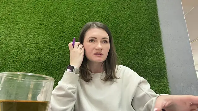 AshlyJoy online show from October 2025 11:03:01 AM