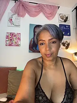 skarlleth 11 online show from April 2026 12:16:02 PM