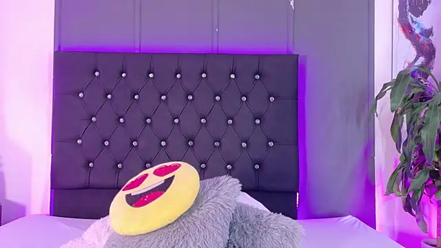 Billie Eilish online show from September 2025 09:16:02 PM