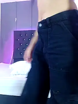 Billie Eilish online show from September 2025 08:03:01 PM