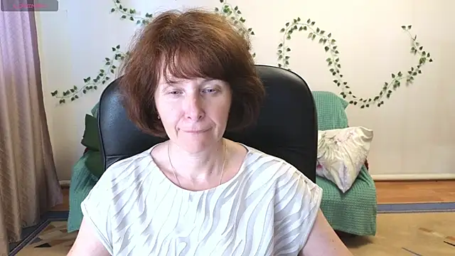 Lia Tito online show from July 2026 12:57:02 PM