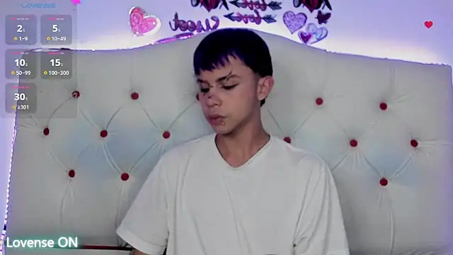 Princeapolo anki online show from October 2025 08:50:01 PM