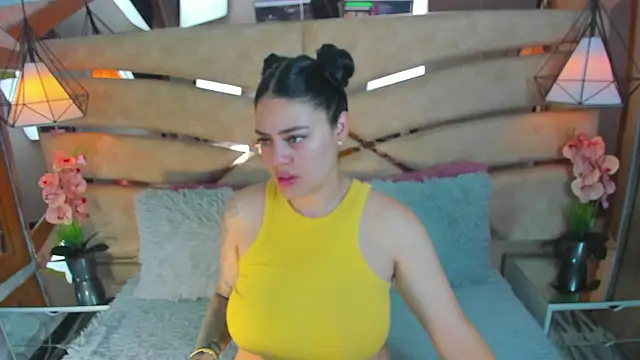 pamemiller1 online show from February 2026 11:08:02 AM