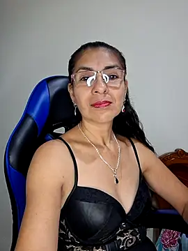 Snapshot of Natasha_50 chatting on January 2026 03:01:02 AM Natasha 50 online show from January 2026 03:01:02 AM