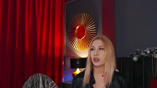 VickiSpice online show from December 2025 08:04:02 PM