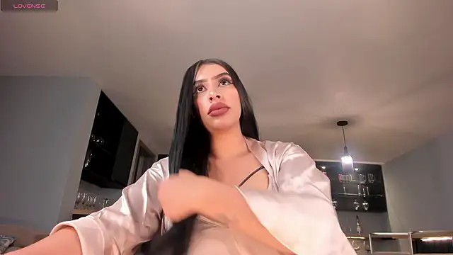 Snapshot of LeahLombardi_ chatting on March 2026 03:32:02 AM LeahLombardi online show from March 2026 03:32:02 AM