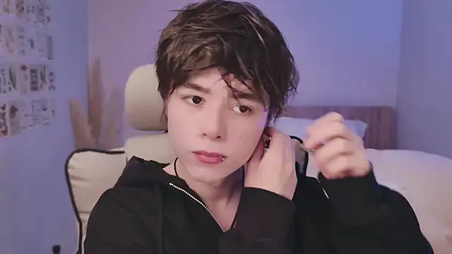 Snapshot of PaulTexx chatting on November 2025 09:15:01 PM PaulTexx online show from November 2025 09:15:01 PM