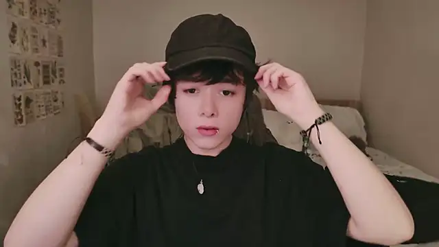 Snapshot of PaulTexx chatting on February 2026 02:46:01 PM PaulTexx online show from February 2026 02:46:01 PM