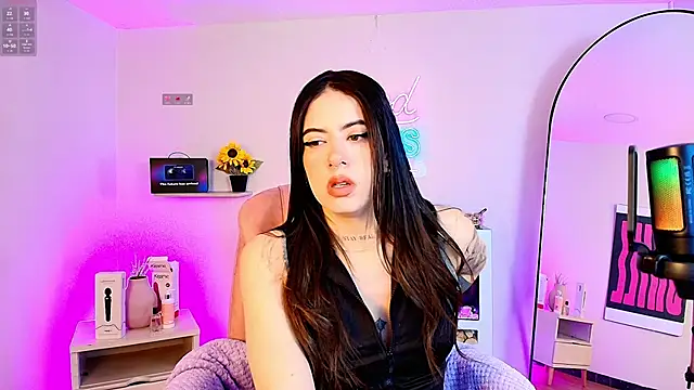 Alice Vixen online show from May 2026 12:13:02 PM
