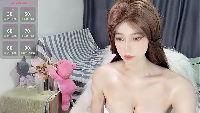 yinyinzi5 online show from July 2026 09:43:01 PM