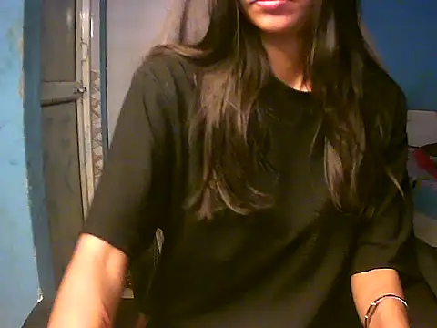 RENUKA RAJPUT online show from April 2026 07:44:01 PM