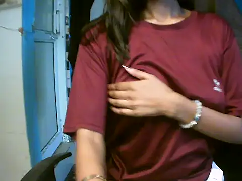 RENUKA RAJPUT online show from June 2026 01:32:02 PM