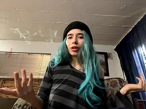 Snapshot of the_holy_t chatting on September 2025 02:19:01 PM the holy t online show from September 2025 02:19:01 PM