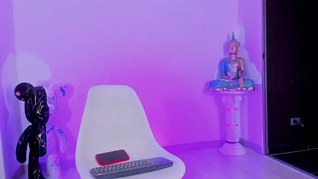 Snapshot of CamiiloRivera chatting on September 2025 01:19:02 AM CamiiloRivera online show from September 2025 01:19:02 AM