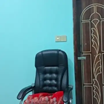 Bristy- online show from November 2025 03:17:02 PM