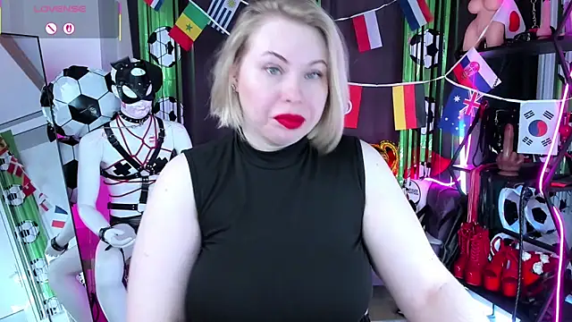Anna Maxwell online show from June 2026 02:03:01 AM