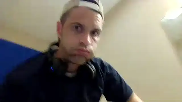 Snapshot of dik4cache chatting on March 2026 02:40:02 PM dik4cache online show from March 2026 02:40:02 PM