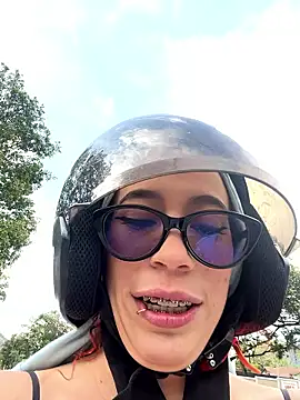 Snapshot of Dayanna_adams chatting on January 2026 08:03:01 PM Dayanna adams online show from January 2026 08:03:01 PM