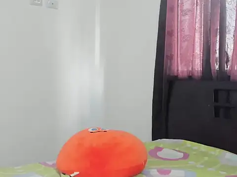 Snapshot of Dayanna_adams chatting on February 2026 03:38:01 PM Dayanna adams online show from February 2026 03:38:01 PM