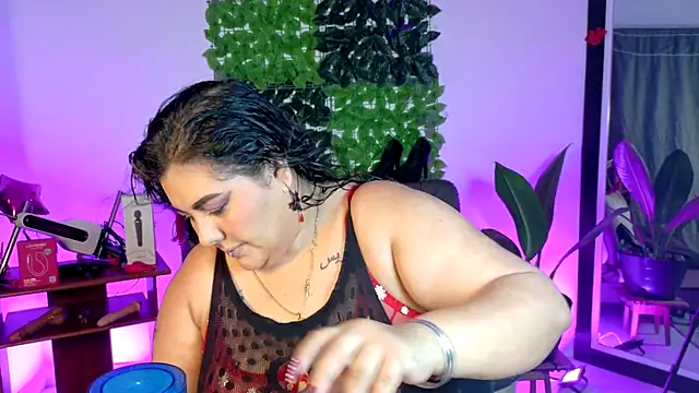 AndreaKinky online show from June 2026 08:05:02 AM