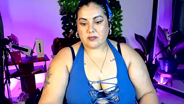 AndreaKinky online show from June 2026 10:19:01 AM