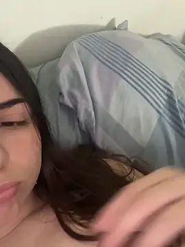 Snapshot of tetutamy chatting on October 2025 02:19:01 AM tetutamy online show from October 2025 02:19:01 AM