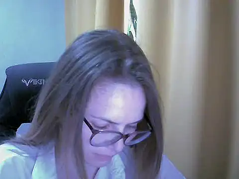 Snapshot of SEA_Dream chatting on October 2025 07:11:01 AM SEA Dream online show from October 2025 07:11:01 AM