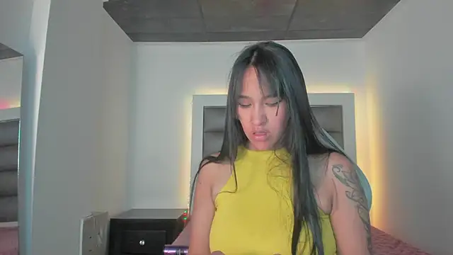 Andrea brunnette online show from September 2025 01:12:01 PM