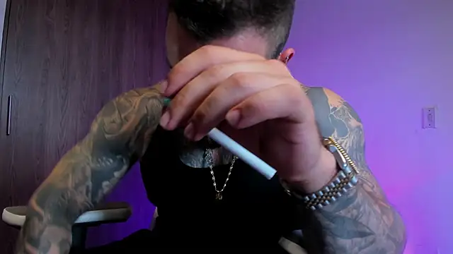 Snapshot of natevillage chatting on September 2025 09:06:02 PM natevillage online show from September 2025 09:06:02 PM