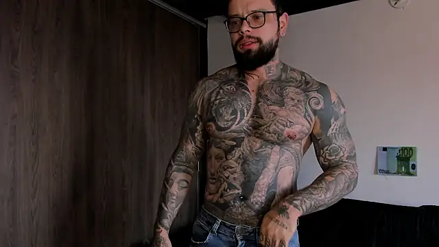 Snapshot of natevillage chatting on March 2026 01:04:02 PM natevillage online show from March 2026 01:04:02 PM