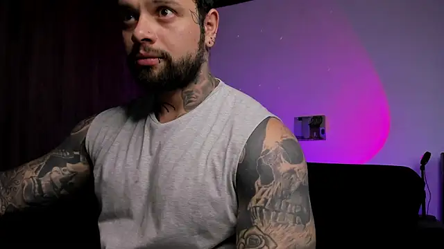 Snapshot of natevillage chatting on April 2026 09:02:01 PM natevillage online show from April 2026 09:02:01 PM