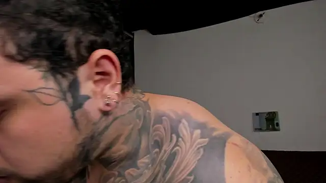 Snapshot of natevillage chatting on April 2026 09:04:02 PM natevillage online show from April 2026 09:04:02 PM