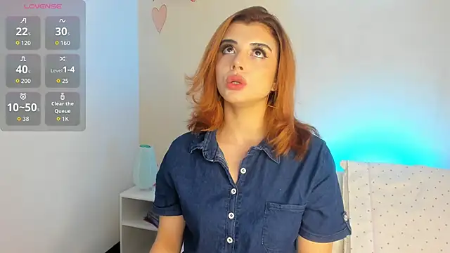 Snapshot of Katty__Rousse chatting on September 2025 09:17:02 PM Katty Rousse online show from September 2025 09:17:02 PM