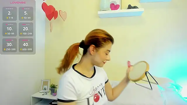 Snapshot of Katty__Rousse chatting on October 2025 05:30:01 PM Katty Rousse online show from October 2025 05:30:01 PM