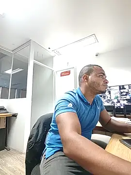 SanChacal5694 online show from May 2026 10:18:02 PM