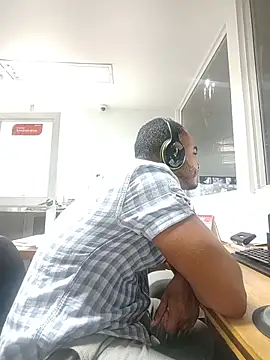SanChacal5694 online show from June 2026 10:10:02 PM