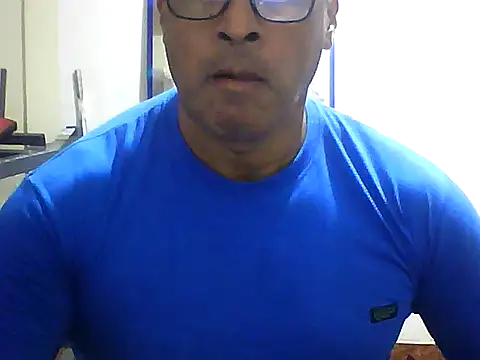 Snapshot of sexigym35 chatting on September 2025 08:42:02 PM sexigym35 online show from September 2025 08:42:02 PM