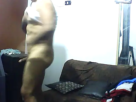 Snapshot of sexigym35 chatting on October 2025 03:10:02 AM sexigym35 online show from October 2025 03:10:02 AM