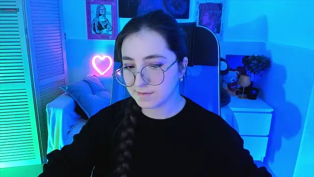 VirtuallVoyant online show from October 2025 07:19:02 AM