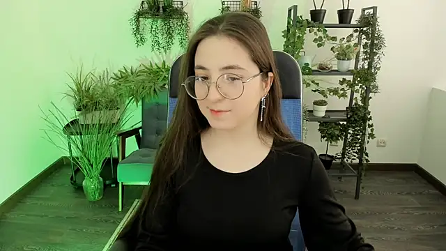 Snapshot of VirtuallVoyant chatting on January 2026 07:13:02 AM VirtuallVoyant online show from January 2026 07:13:02 AM