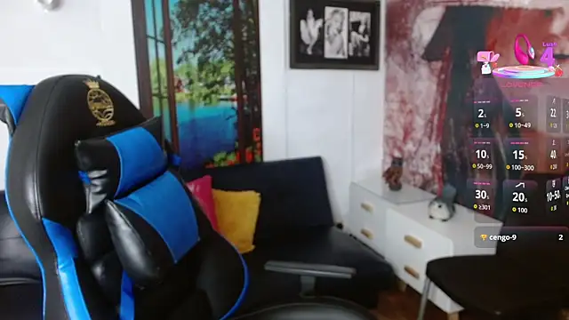 Snapshot of gigi_gilt_ chatting on November 2025 04:11:02 AM gigi gilt online show from November 2025 04:11:02 AM