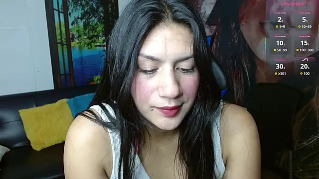 Snapshot of gigi_gilt_ chatting on November 2025 04:13:01 AM gigi gilt online show from November 2025 04:13:01 AM