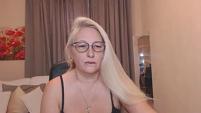 ValeriaSharm online show from March 2026 04:18:02 AM