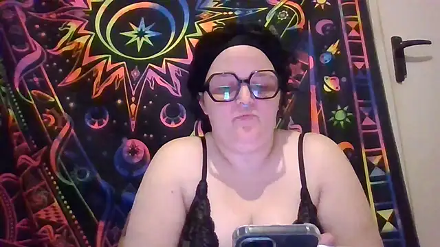moulette7 online show from April 2026 06:43:01 PM