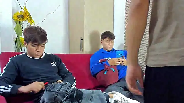 willy sexxx18 online show from March 2026 07:59:01 PM