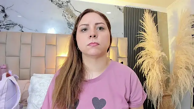 cloesummerr  online show from May 2026 12:20:01 PM