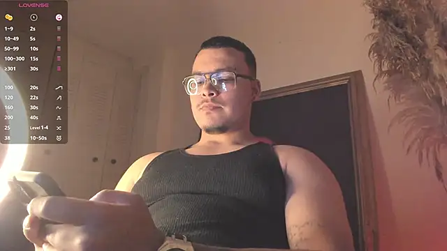 Snapshot of JamesCarter77 chatting on October 2025 10:41:01 PM JamesCarter77 online show from October 2025 10:41:01 PM