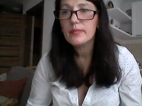 Snapshot of Elena48324 chatting on November 2025 12:48:02 PM Elena48324 online show from November 2025 12:48:02 PM