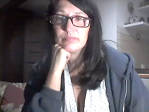 Snapshot of Elena48324 chatting on March 2026 06:36:01 PM Elena48324 online show from March 2026 06:36:01 PM